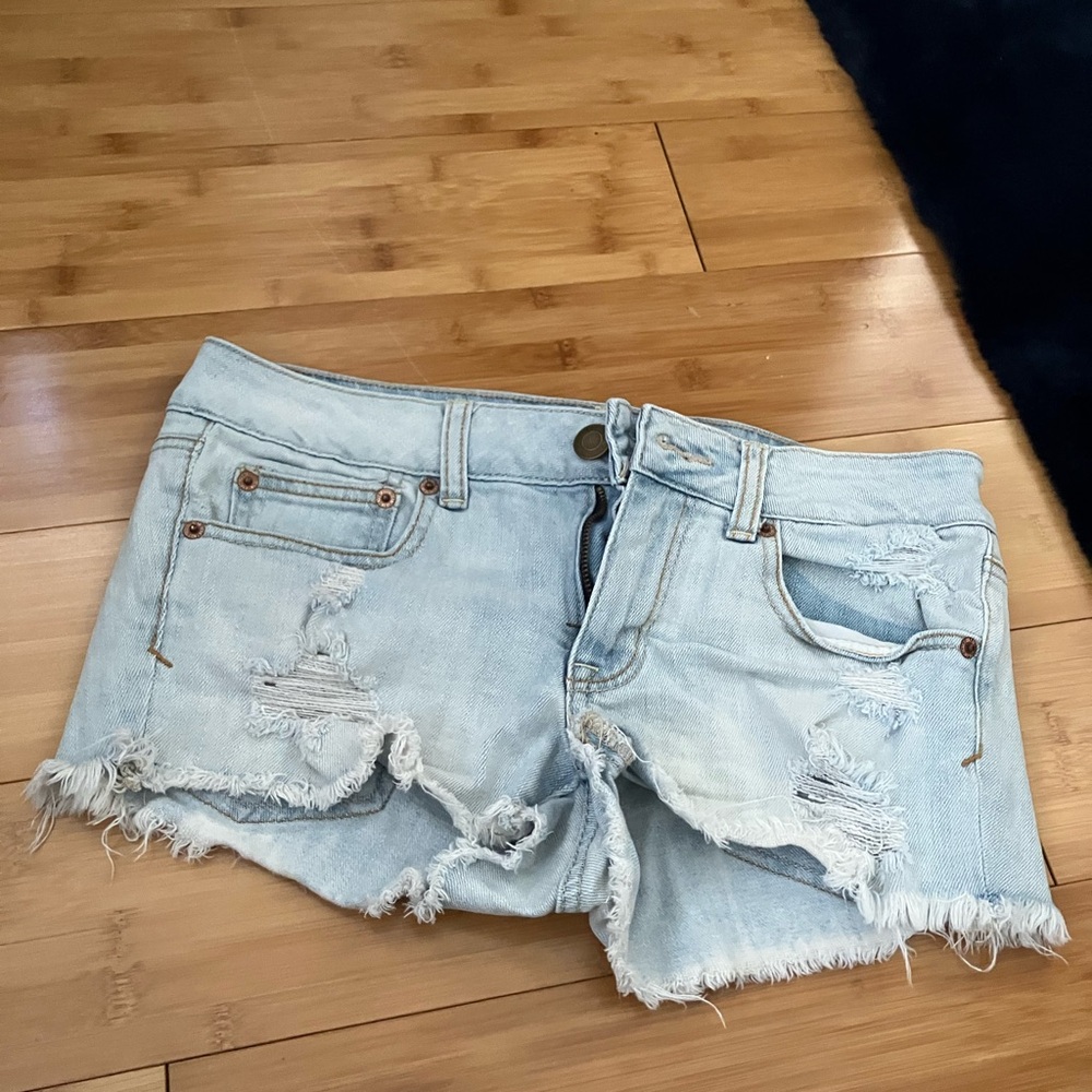 American Eagle light wash shorts size 6